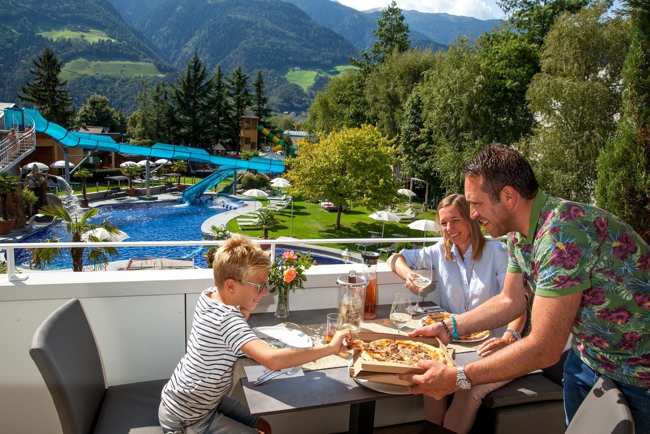 Familien-Wellness Residence Tyrol Naturns Exterior photo